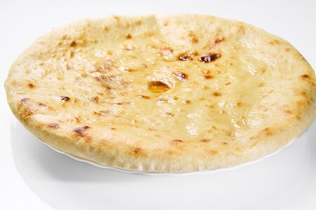 С мясом и осетинским сыром