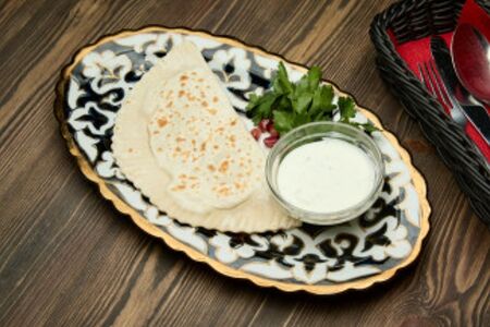 Кутабы с телятиной