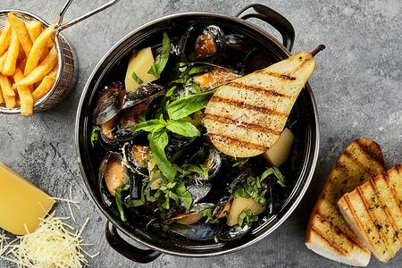 Мидии Груша-пармезан