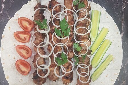 Шашлык из cвинины с гарниром