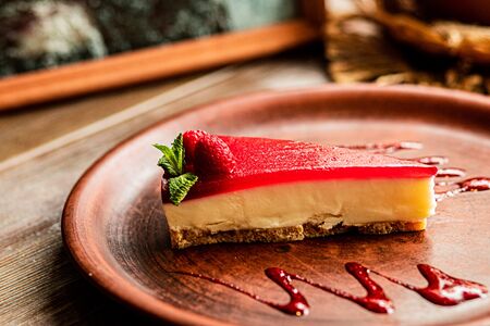 Чизкейк малиновый