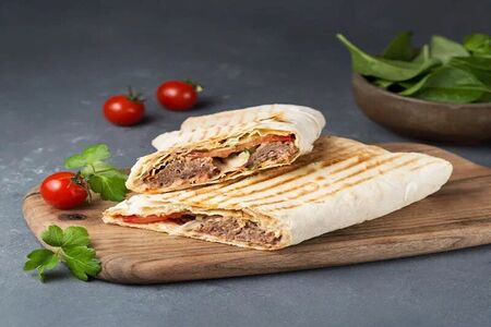 Люля-кебаб из баранины и телятины в лаваше