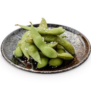 Бобы эдамаме с солью