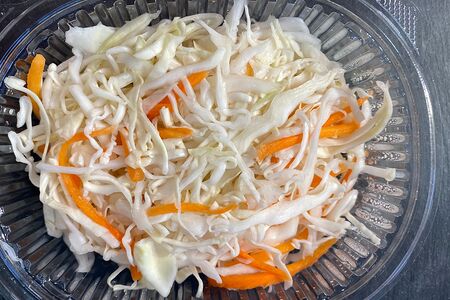 Салат из белокочанной капусты