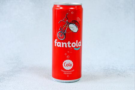 Fantola Cola