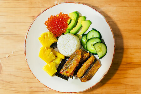 Поке с угрем