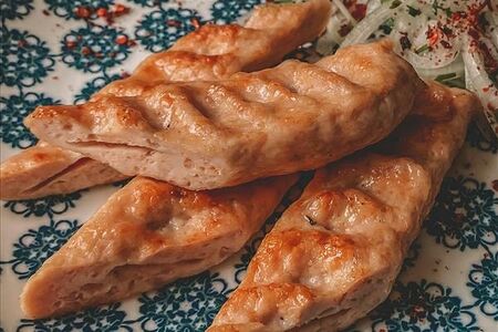 Люля-кебаб из курицы с сыром моцарелла