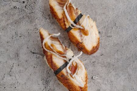 Нигири с угрём