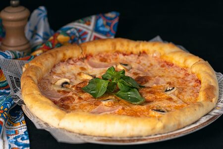 Пицца Ветчина и грибы