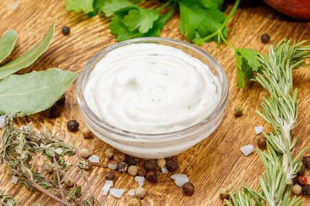 Чесночный с зеленью