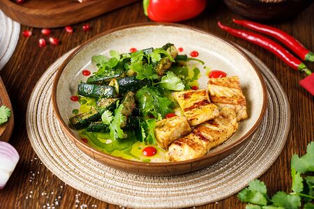 Шашлык из осетра с цукини по-грузински