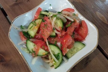 Салат из свежих овощей