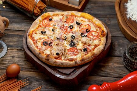 Пицца с беконом