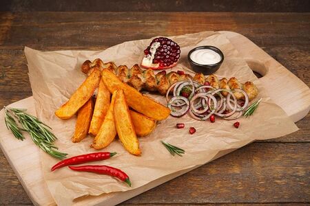 Люля-кебаб из курицы с картофелем