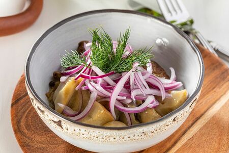 Маринованные белые грибы