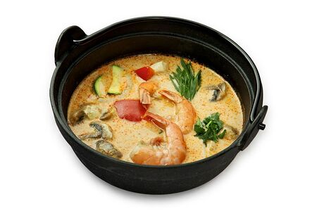 Том ям тайский острый