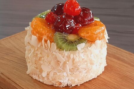 Пирожное Фруктовый пенек с маскарпоне