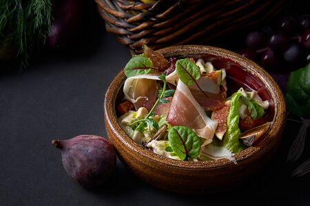 Брускетта с инжиром