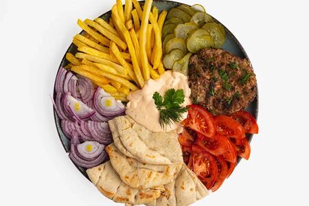 Гирос Бифштекс на тарелке