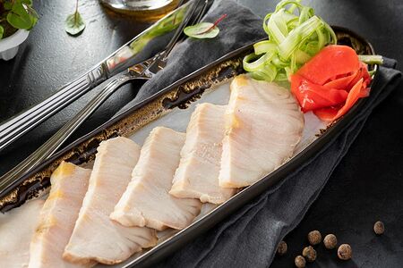 Осетрина горячего копчения