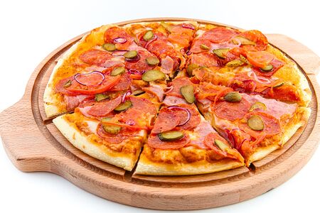 Пицца фирменная