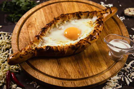 Хачапури по-аджарски