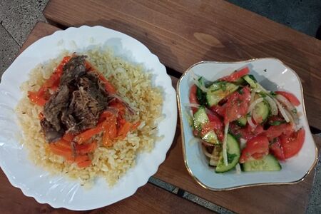 Обед с пловом по-Самаркандски