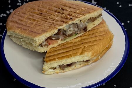 Дурум из баранины в булочке