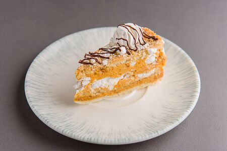 Торт ореховый