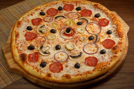 Пицца Капричоза