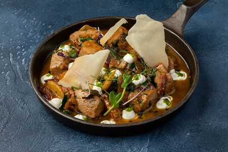 Свиная вырезка под соусом Kwak