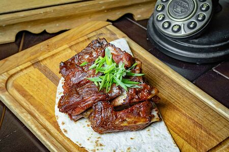 Копченые ребрышки BBQ
