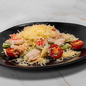 Цезарь с камчатским крабом