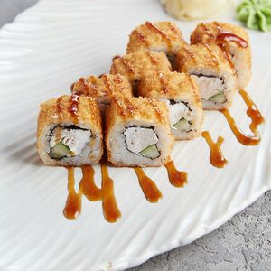 Ролл с курицей в темпуре
