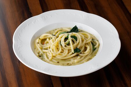 Спагетти Алио и Олио