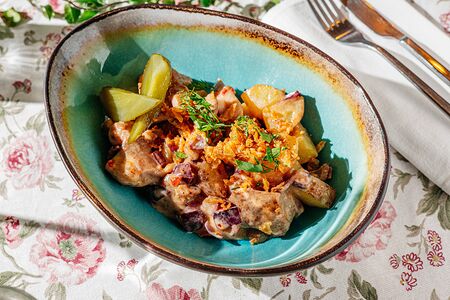 Сковорода по-деревенски с цыпленком