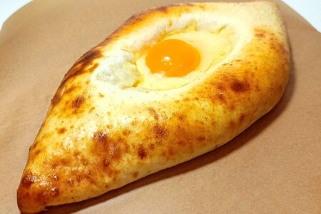 Хачапури по-аджарски