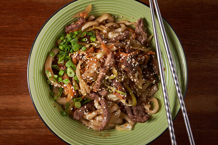 Лапша с говядиной по-сычуаньски