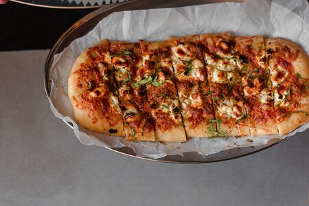 Лахмаджун с сыром