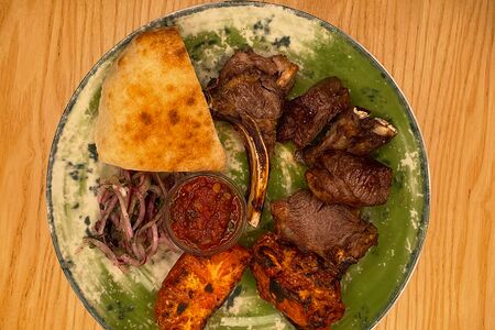 Баранина с томатами на мангале