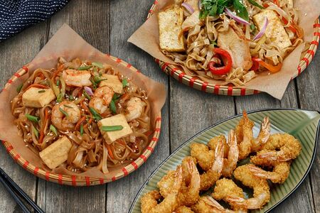 Набор: вок с курицей, вок с креветками, том там (12 шт.)