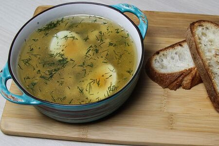 Куриная лапша с крутонами