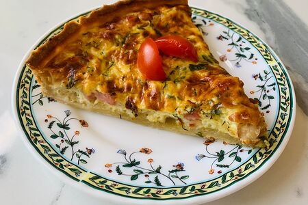 Пирог заливной с копченой курицей