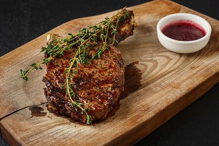 Стейк бакинский из говяжьей вырезки