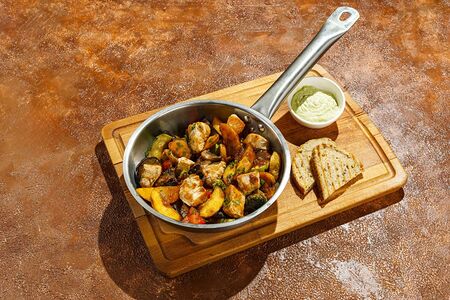 Сковорода с индейкой