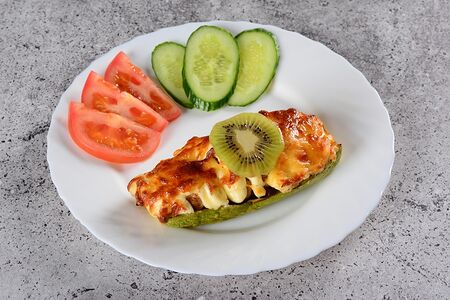 Кабачок с курицей 