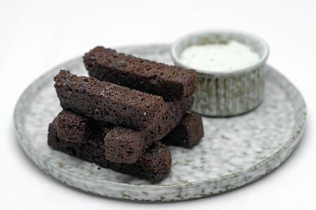 Гренки чесночные