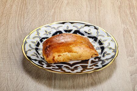 Самса тандырная с бараниной