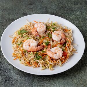 Ростки с креветками