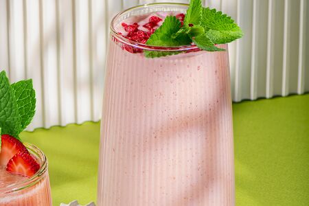 Смузи Малина с печеньем